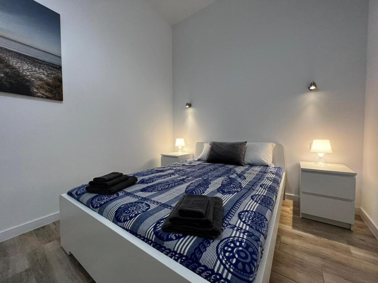Rodrigues 15 Aparthotel Valencia Eksteriør bilde